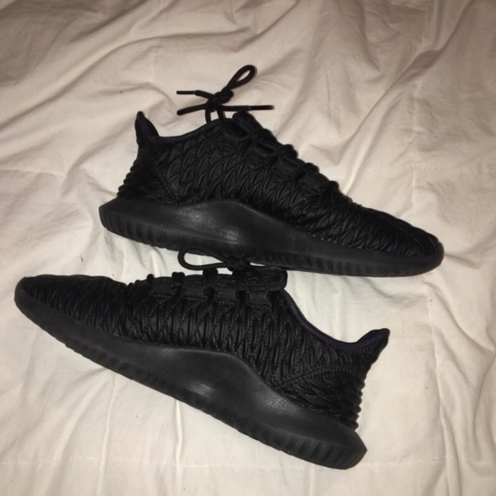 Black Adidas Tubular - Limited Edition